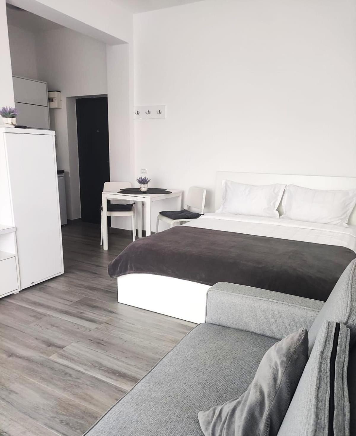 Nubia Sea View Apartment Костинещи Екстериор снимка